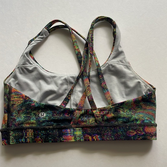 Lululemon bra - Picture 2 of 3